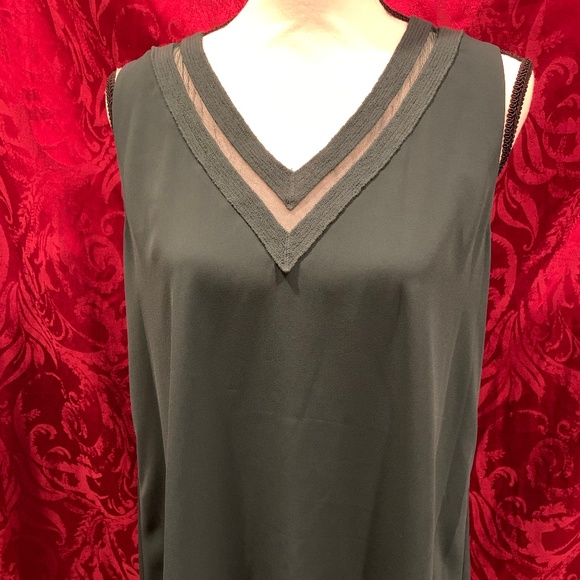 41 Hawthorn Sleeveless Top - Picture 2 of 6